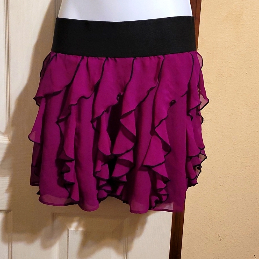 Express, elastic waist skirt